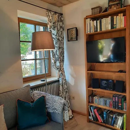 Koenig Ludwig' Maerchenhafte Apartment *